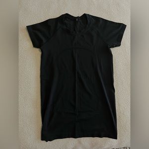 Lululemon Swiftly Tech T-shirt